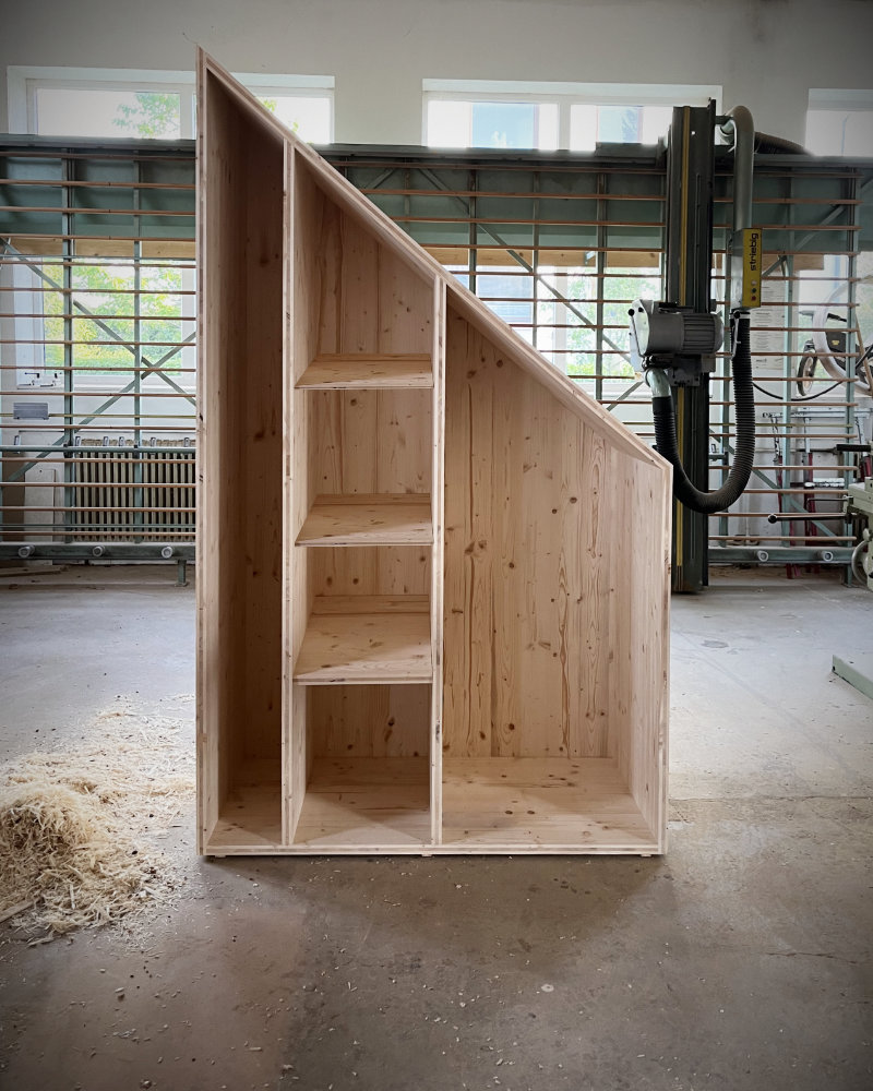 Work-in-Progress - Einbauschrank in der Werkstatt