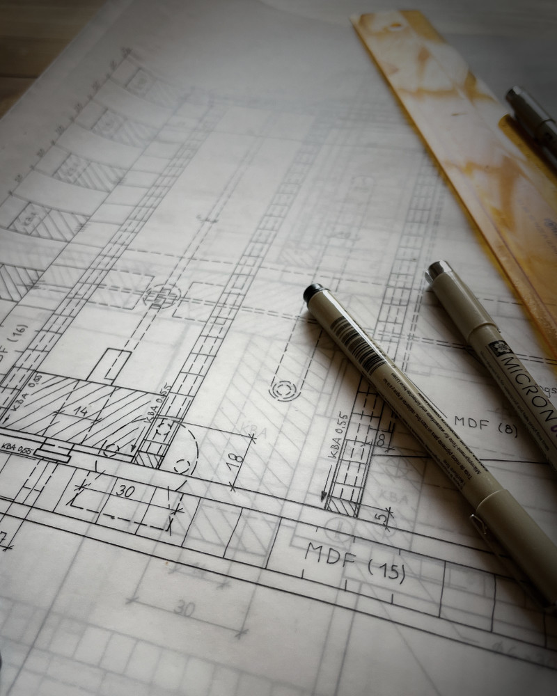 Technische Zeichnung mit Tuschestiften